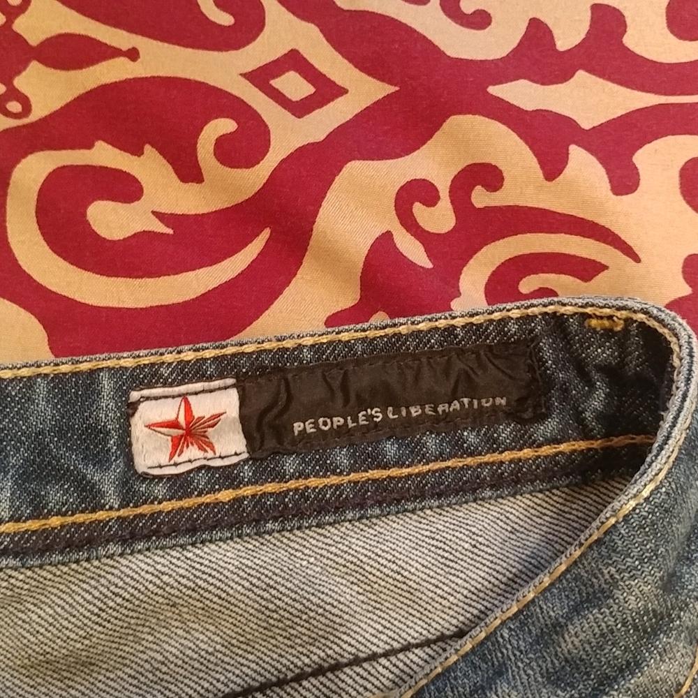 Jean Shorts - Picture 6 of 13